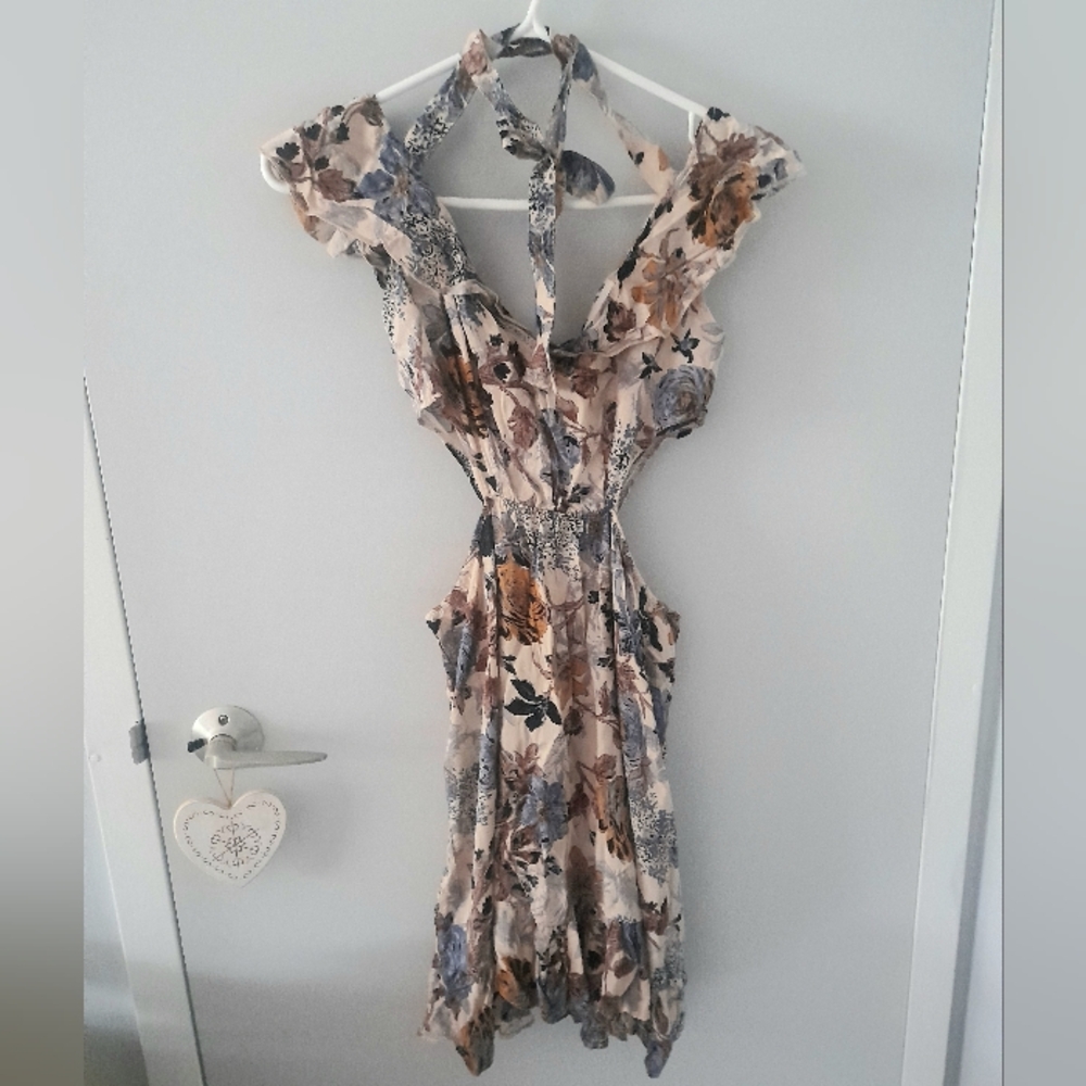 Floral Cut-out Dress XS NWOT